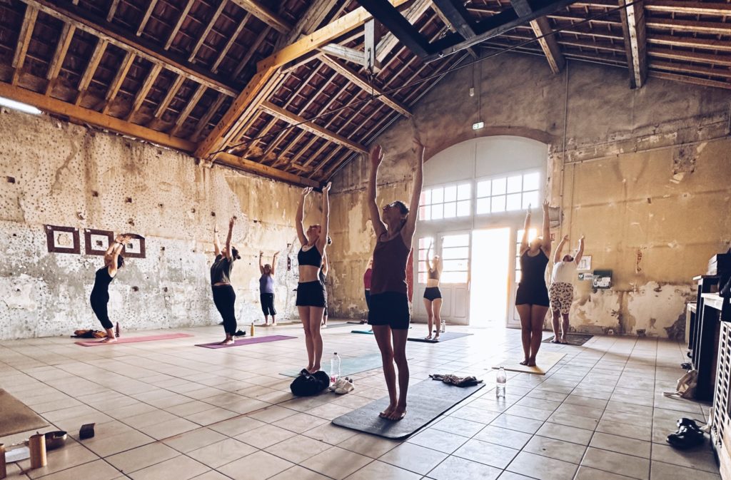 Cours de yoga aux Beaumonts, Tours