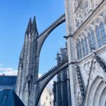 Yoga au Cloître de la Psalette